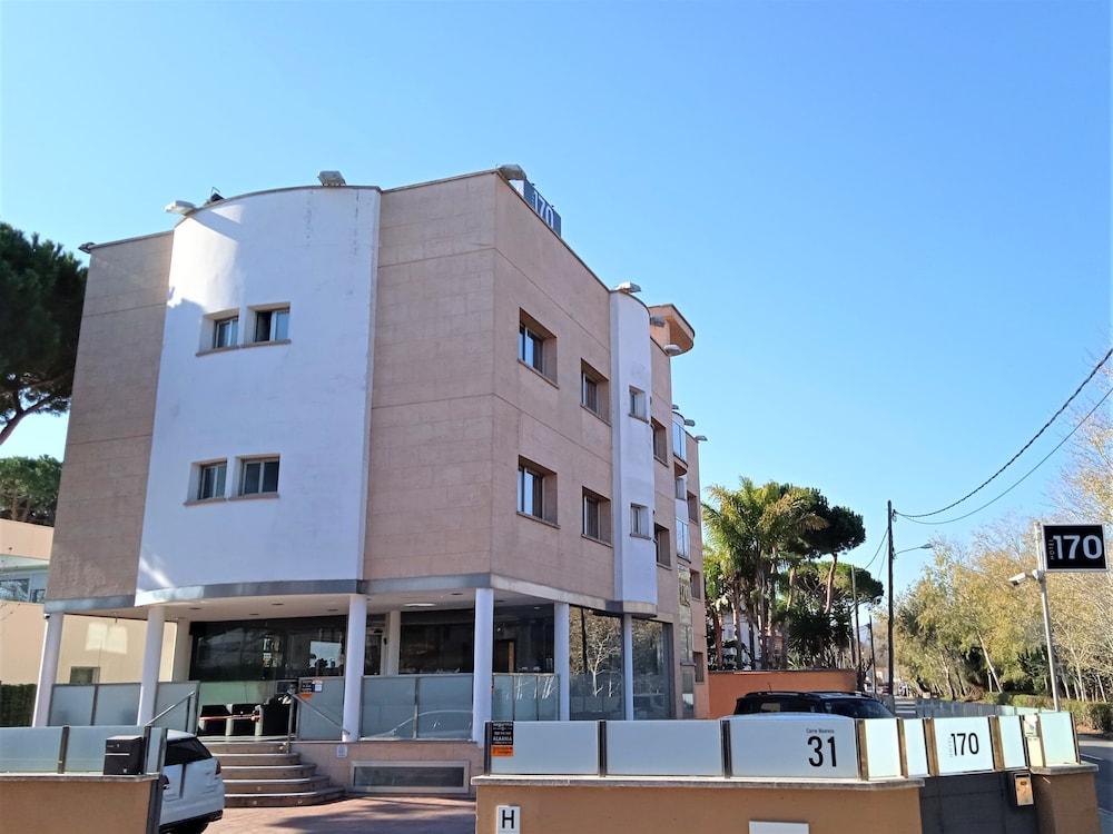 Hotel 170 Castelldefels Exterior foto